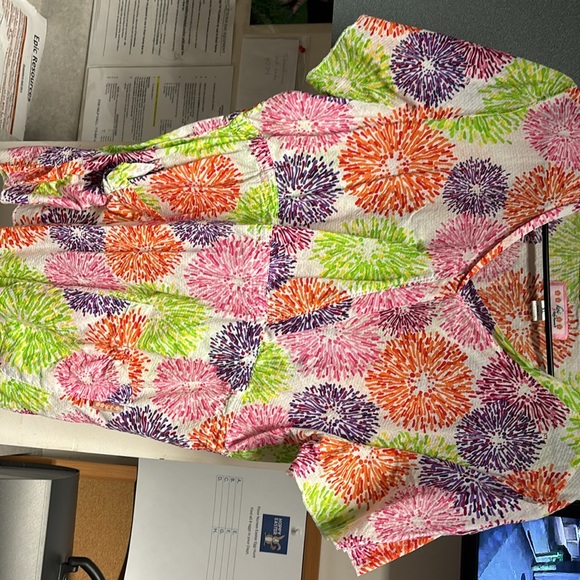 Koi scrub top - Picture 2 of 4